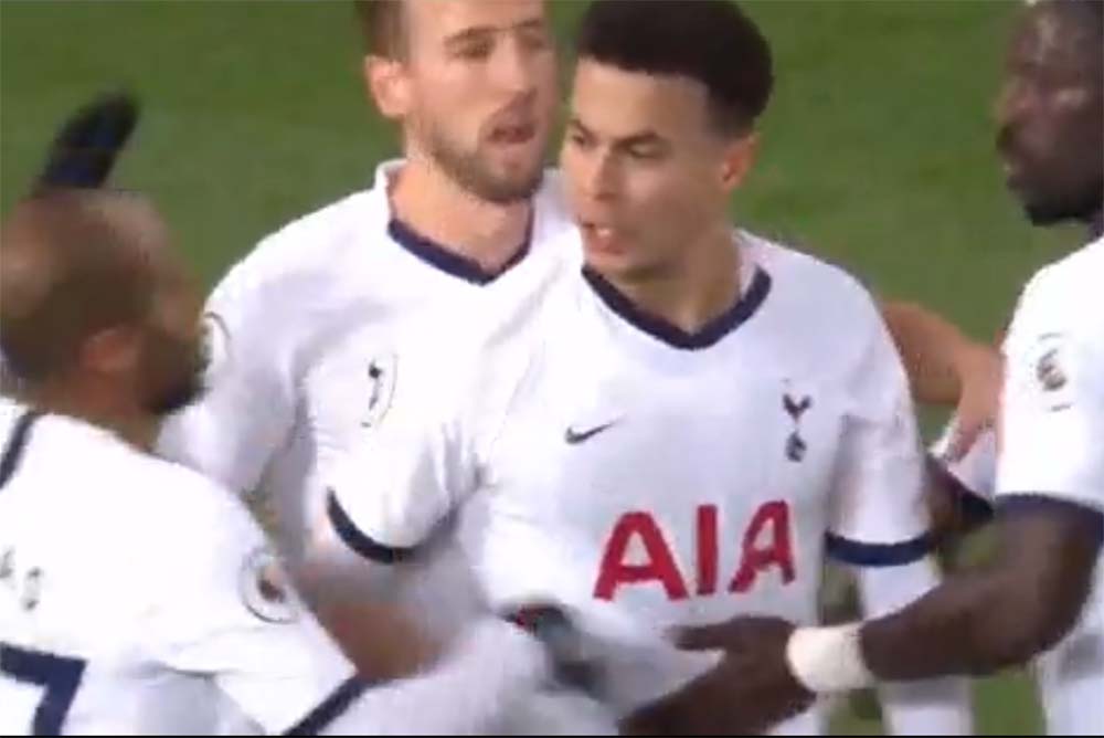 gol-delle-alli-selebrasi-pemain-totenham-hotspur Tottenham Hotspur