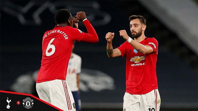 Bruno Fernadnes dan Paul Pogba Bruno Fernadnes dan Paul Pogba
